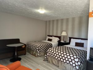 Wiarton Willy's Inn motel room with two beds